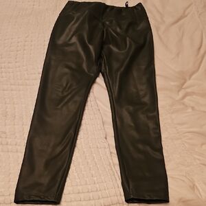 Design Lab Lord & Taylor Green Faux Leather Pants